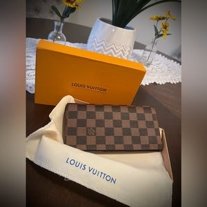 Louis Vuitton Wallet